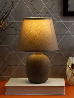 Tayhaa - Wooden Table Lamp
