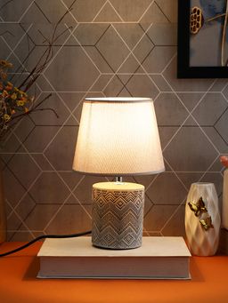Tayhaa - Cream Tribal Design Table Lamp