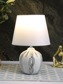 Tayhaa - White And Black Woven Ceramic Table Lamp