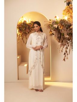 Baidehi - Pearl White Gown Paired with Jacket and Belt (Set of 3)