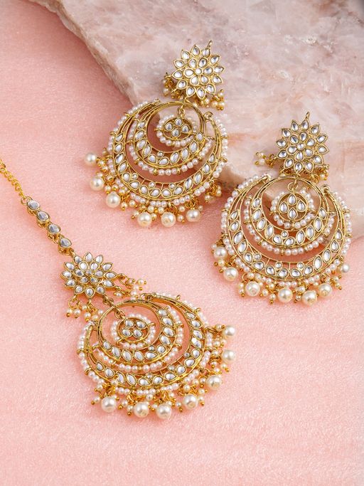 Gold Plated Heavy Earring With Heavy Maang Tikka Buy Peora Gold