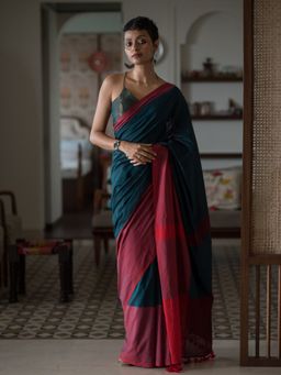 Suta - Green and Red Cotton Saree