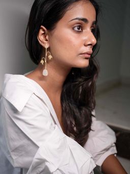 Bubber Jewels - Cream Chandelier Earrings