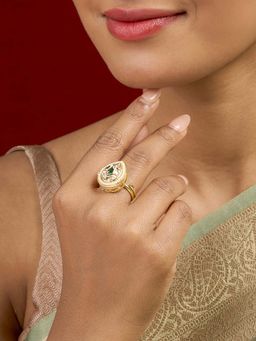 Teejh - Abhishya Green Ring