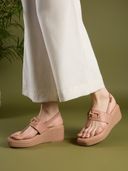 Pink color option, Currently selected