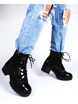 The White Pole - Black Trendy Casual Boots for Women