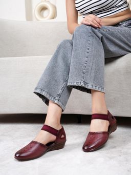 Dollphin - Women Maroon Leather Sandal Heels