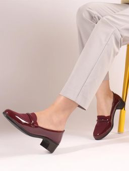 Dollphin - Women Maroon Fashion Block Heel Loafers