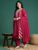 Pink color option, Sold out, Currently selected