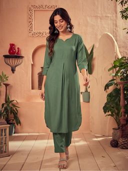 Jaipur Kurti - Women Green Pleated Straight Kurta with Pant