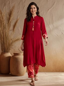Jaipur Kurti - Women Maroon Viscose Rayon A-Line Kurta and Pant