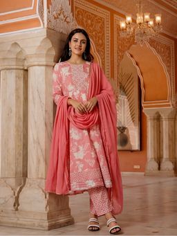Jaipur Kurti - Women Peach Floral Print Flared Kurta with Pant and Dupatta