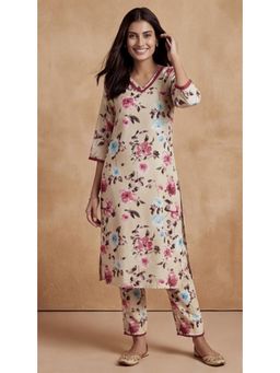 Jaipur Kurti - Women Beige Floral Printed Straight Kurta and Pant