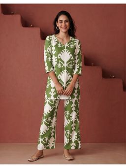 Jaipur Kurti - Women Green Ethnic Printed Straight Kurta and Pant