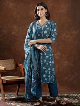 Jaipur Kurti - Women Teal Embroidered Straight Kurta with Pant and Dupatta