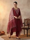 Maroon color option, Currently selected