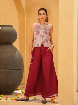 Qissa - Women Maroon Geometric Woven Sleeveless Top With Palazzo