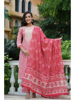 Vaamsi - Women Cotton Printed Kurta Pant Dupatta (Set of 3)