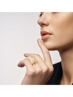 EMORI - Star Ring in 18KT Gold | Authentic & Certified Lab Diamonds