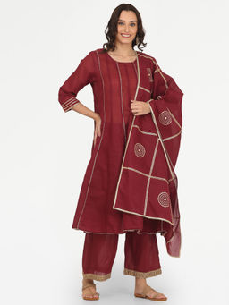 Kaanchie Nanggia - Maroon Gota Work Kurta Pant with Printed Dupatta (Set of 3)