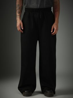 Chapter 2 - Black Solid Sweatpants