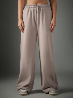 Chapter 2 - Beige Solid Sweatpants