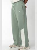 Green color option, Currently selected