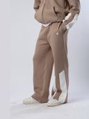 Brown color option, Currently selected