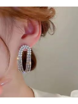ISHKAARA - Dangling Pearl Silver Crystal Earrings