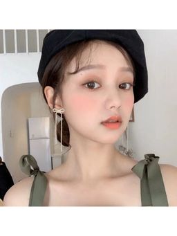 ESTAILO FASHION - Bold Knot Dangle Earrings White