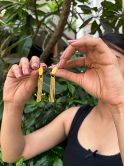 KKATHA ACCESSORIES - Golden Drape Earrings