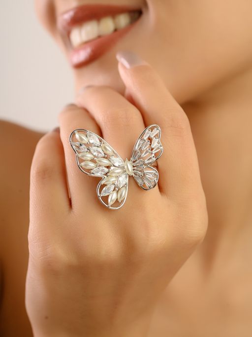 METALM Butterfly Charm Women Ring with Twinkling Cz Diamonds (14)