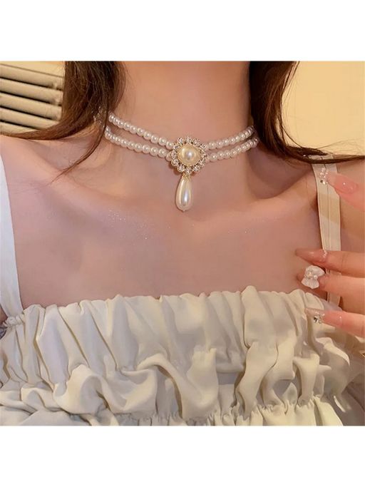 ESTAILO FASHION Elegance Cascade White Necklace