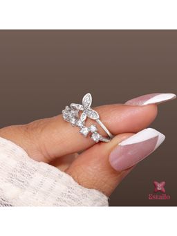 ESTAILO FASHION - Graceful Butterfly Helix Ring Silver