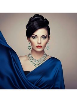 SOLLIGHT - Necklace Set