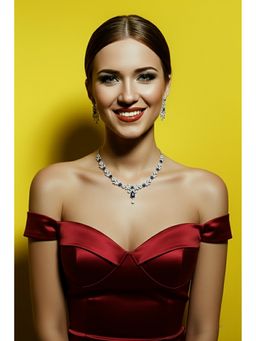 SOLLIGHT - Necklace Set