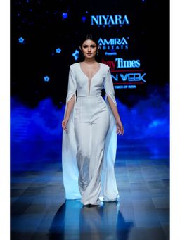 NIYARA INDIA - Zyra White Cape Sleeves Jumpsuit