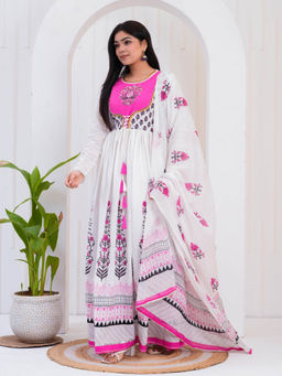 SAK JAIPUR - Women White Cotton Printed Round Neck Flared Anarkali Kurta With Dupatta (Set of 2)