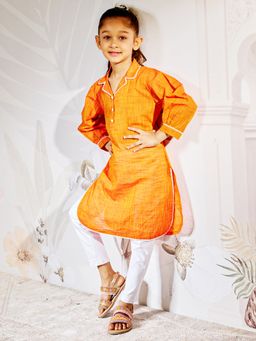 Vastramay - Three Quarter Sleeves Solid Kurta & Churidar - Orange