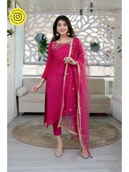 Label Shaurya Sanadhya - Hand Work Pink Kurta (Set of 3)