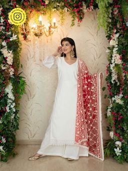 Label Shaurya Sanadhya - White Kurta with Red Thread Work Dupatta (Set of 3)