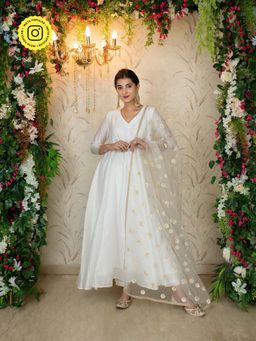 Label Shaurya Sanadhya - White Chanderi Anarkali with Thread Work Dupatta (Set of 3)