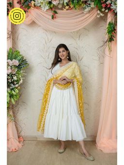 Label Shaurya Sanadhya - White 3-Tiered Kurta (Set of 3)