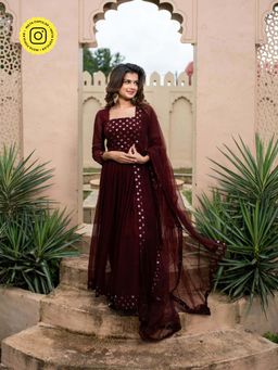 Label Shaurya Sanadhya - Maroon Nayra Cut Kurta with Pant & Dupatta (Set of 3)