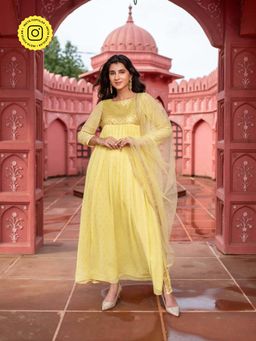 Label Shaurya Sanadhya - Light Yellow Nayra Kurta with Pant & Dupatta (Set of 3)