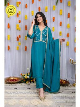 Label Shaurya Sanadhya - Blue Organza Kurta with Pant and Dupatta (Set of 3)