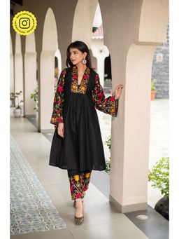 Label Shaurya Sanadhya - Black Floral Anarkali Kurta with Pant