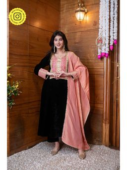 Label Shaurya Sanadhya - Velvet Black Heavy Neck Work Kurta with Pant and Dupatta