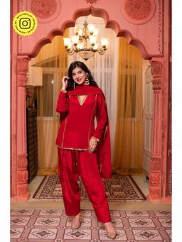 Label Shaurya Sanadhya - Red Short Kurta With Salwar And Dupatta