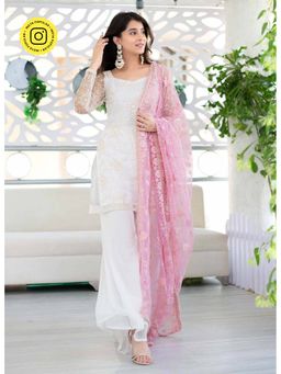 Label Shaurya Sanadhya - White Palazzo And Kurta With Heavy Thread Work Pink Dupatta (Set Of 3)